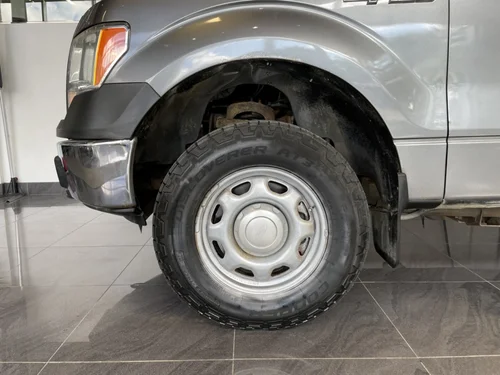 Ford F-150 STX 2014 — photo 21