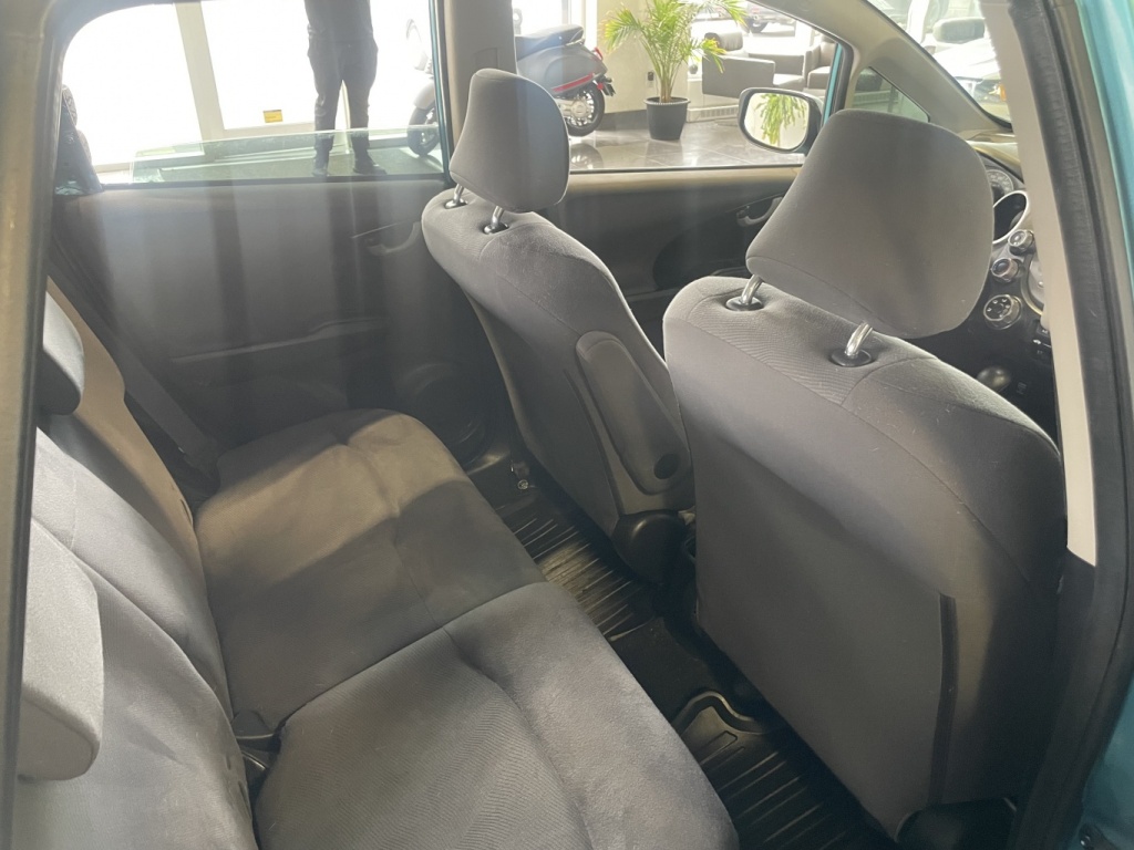 Honda Fit LX 2014 — photo 13