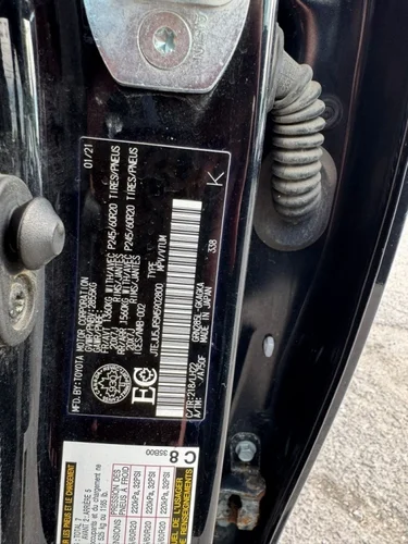 Toyota 4Runner  2021 — photo 7
