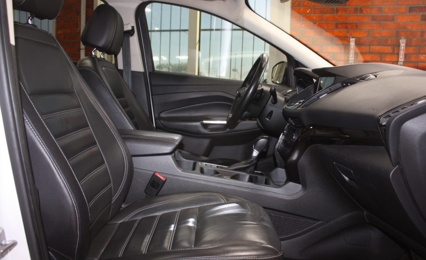 2017 FORD ESCAPE — photo 8