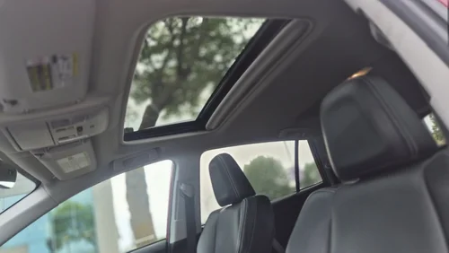 Toyota RAV4 Limitée 2017 — photo 16
