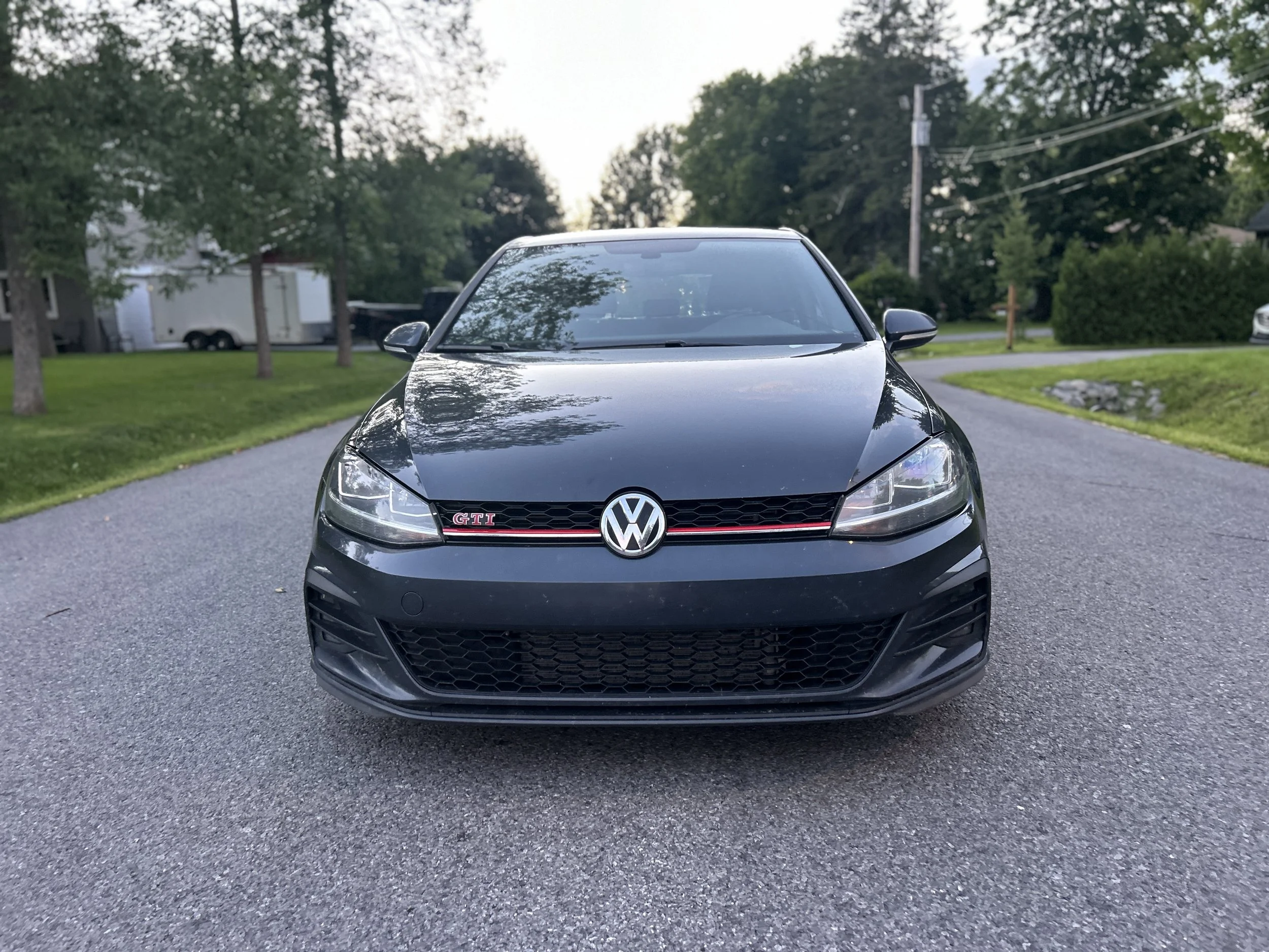 2018 Volkswagen Golf GTI — photo 2