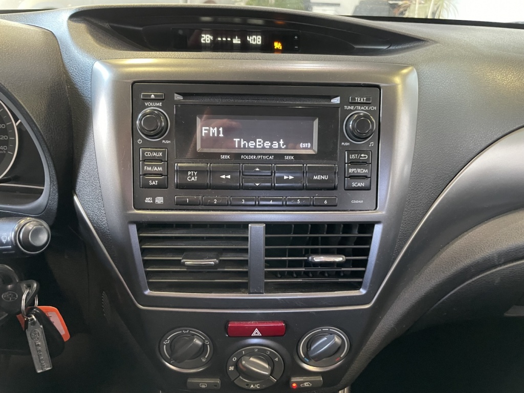 Subaru Impreza 2,5i avec Groupe Limited 2011 — photo 25