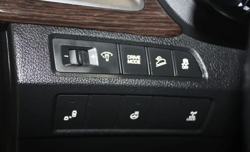 2017 HYUNDAI SANTA FE SE AWD — photo 13