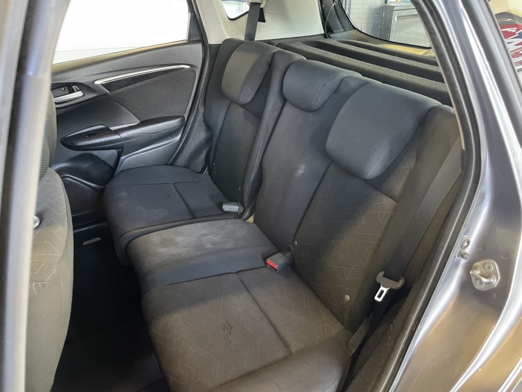 Honda Fit EX 2015 — photo 9