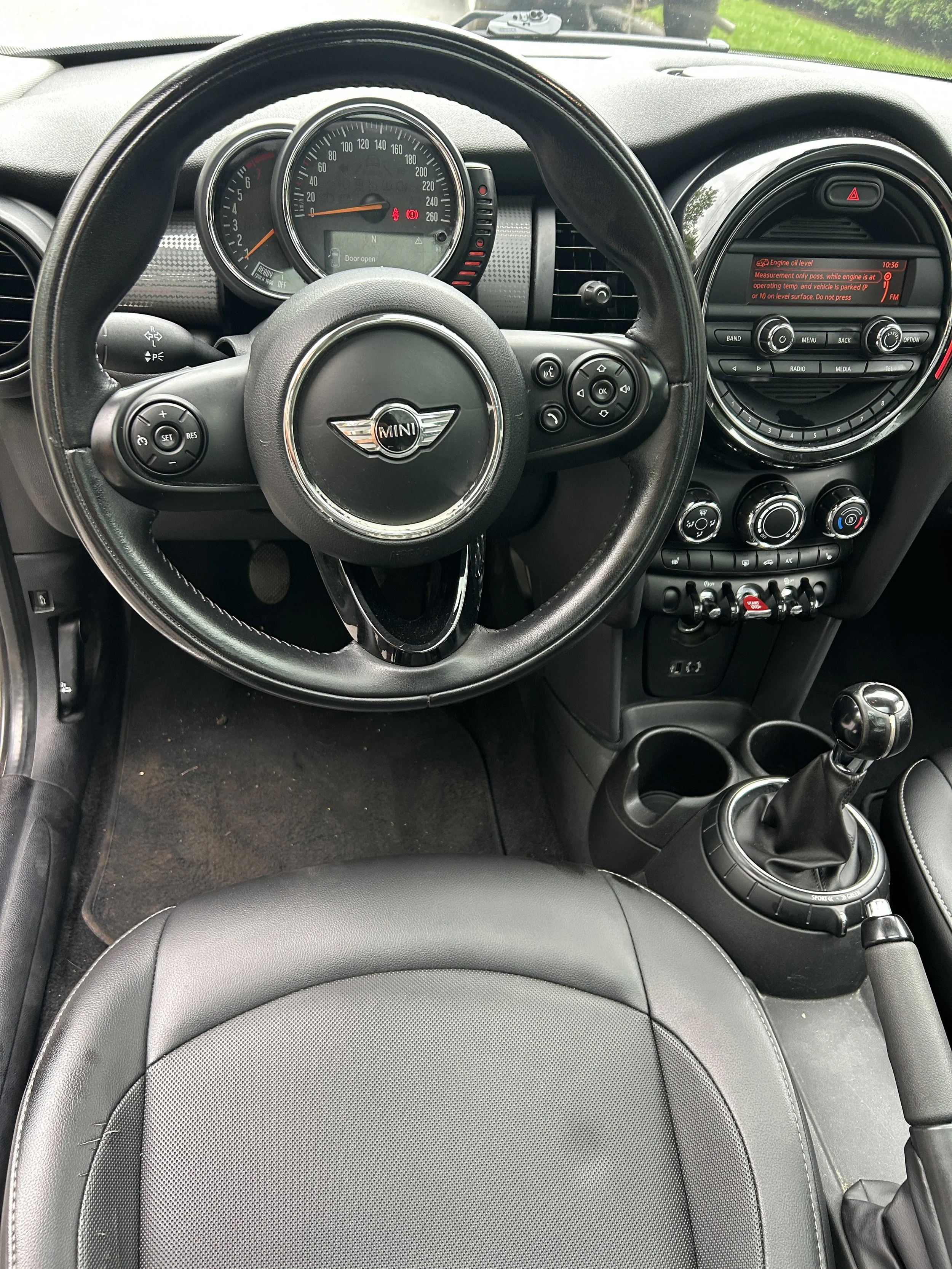 2015 Mini Cooper — photo 13