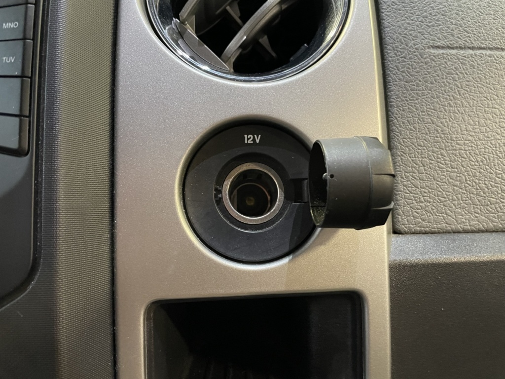 Ford F-150 Lariat 2014 — photo 29