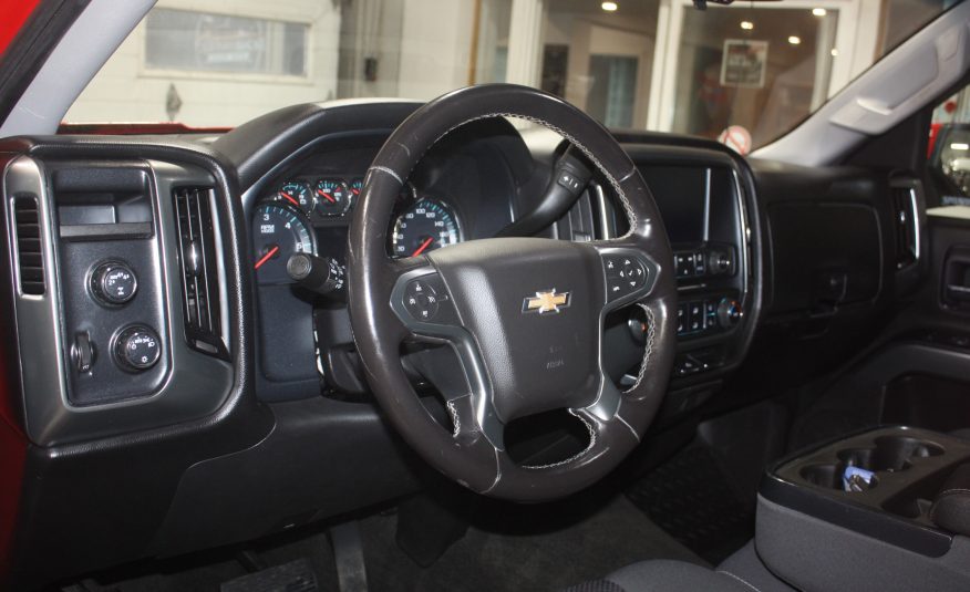 2018 CHEVROLET SILVERADO 1500 CREW CAB 4X4 — photo 9
