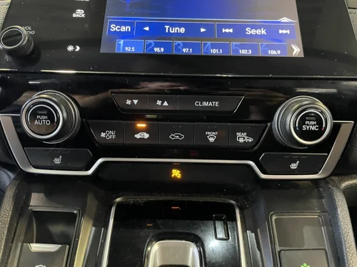 Honda CR-V LX 2017 — photo 23