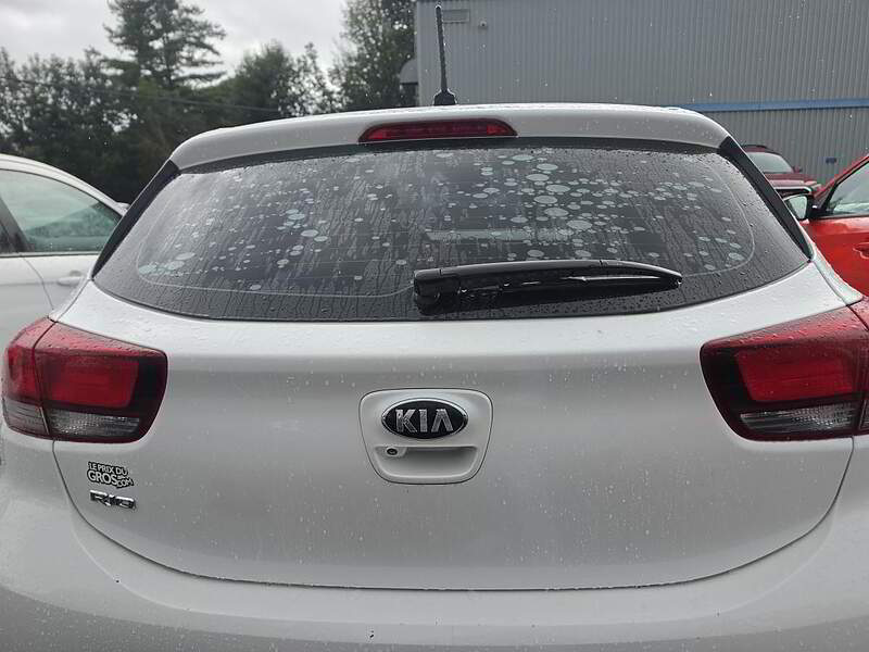 Kia Rio5 2019 LX / MANUEL + CAMERA + BLUETOOTH + BAS KM ++++ — photo 6