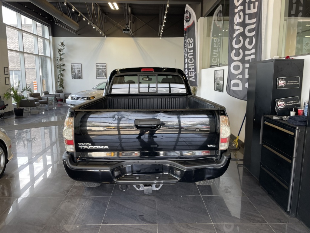 Toyota Tacoma  2013 — photo 6
