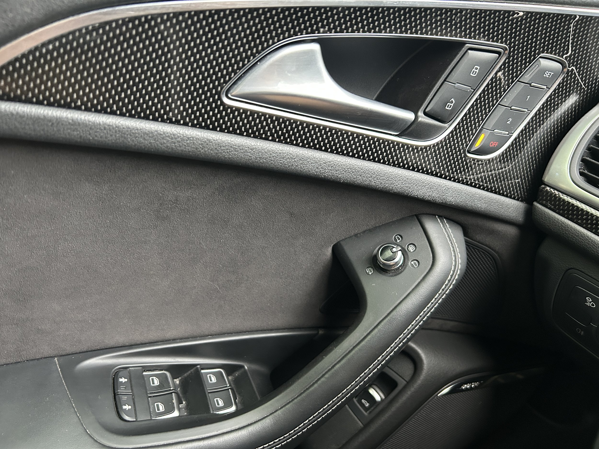 2016 Audi S6 Quattro Premium Plus - 4.0L V8 450HP — photo 19