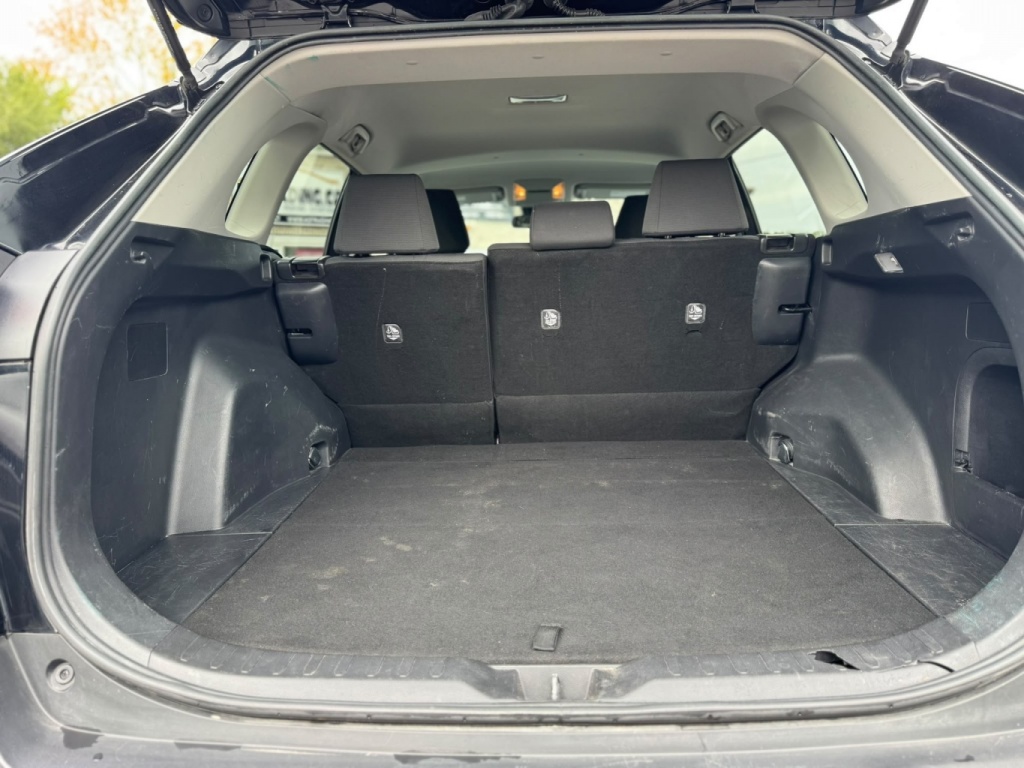 Toyota RAV4 LE hybride 2021 — photo 3