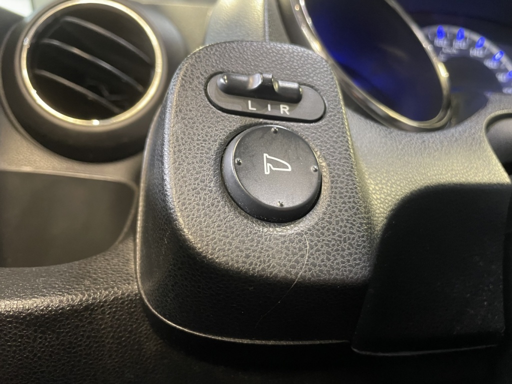 Honda Fit Sport 2012 — photo 26