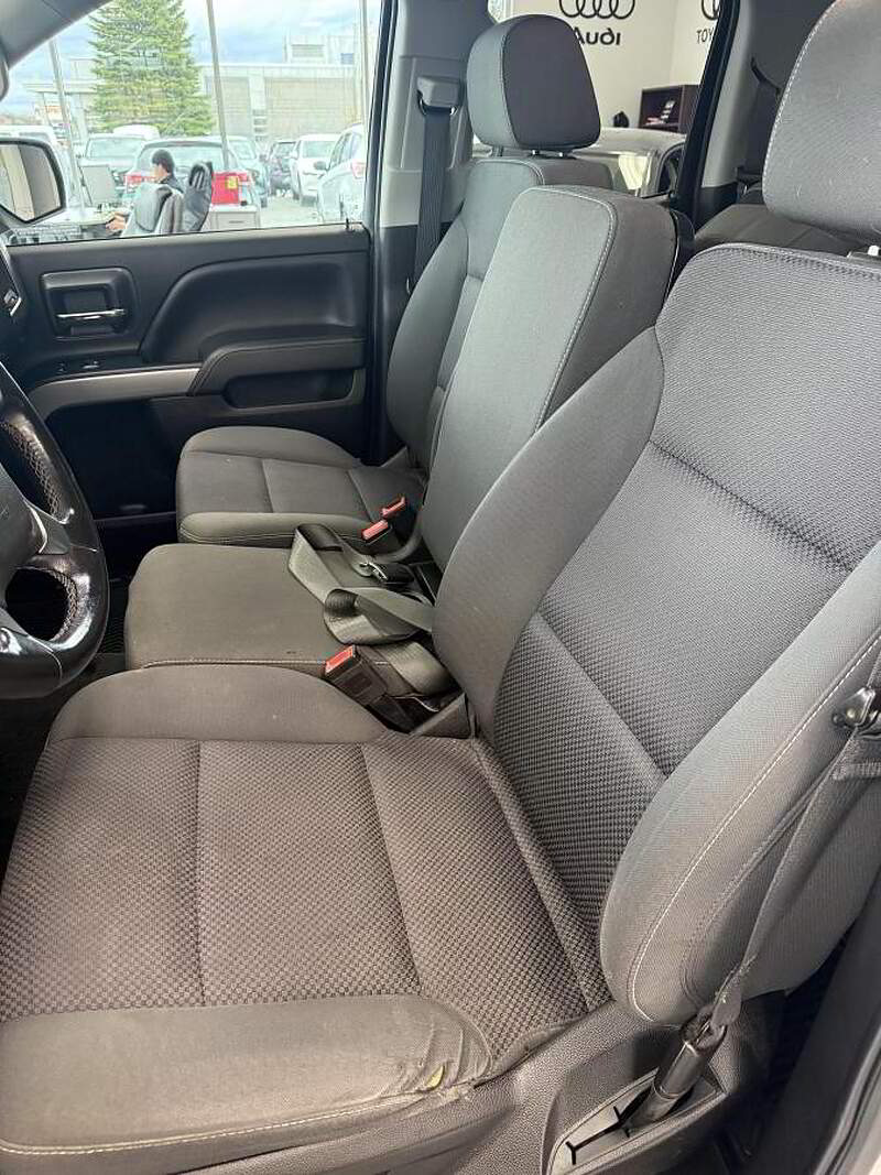 Chevrolet K1500 2019 LT / Z71 OFF ROAD / 6 PLACES + CAMERA + BLUETOOTH + BAS KM +++ — photo 9