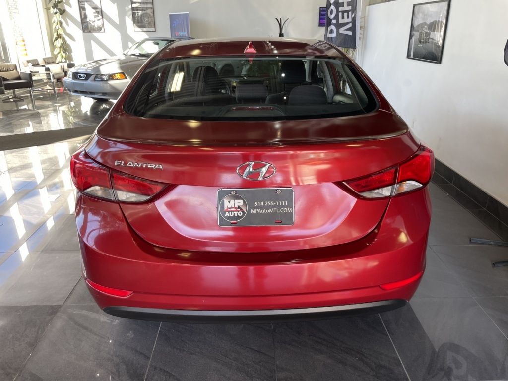Hyundai Elantra GL 2016 — photo 5