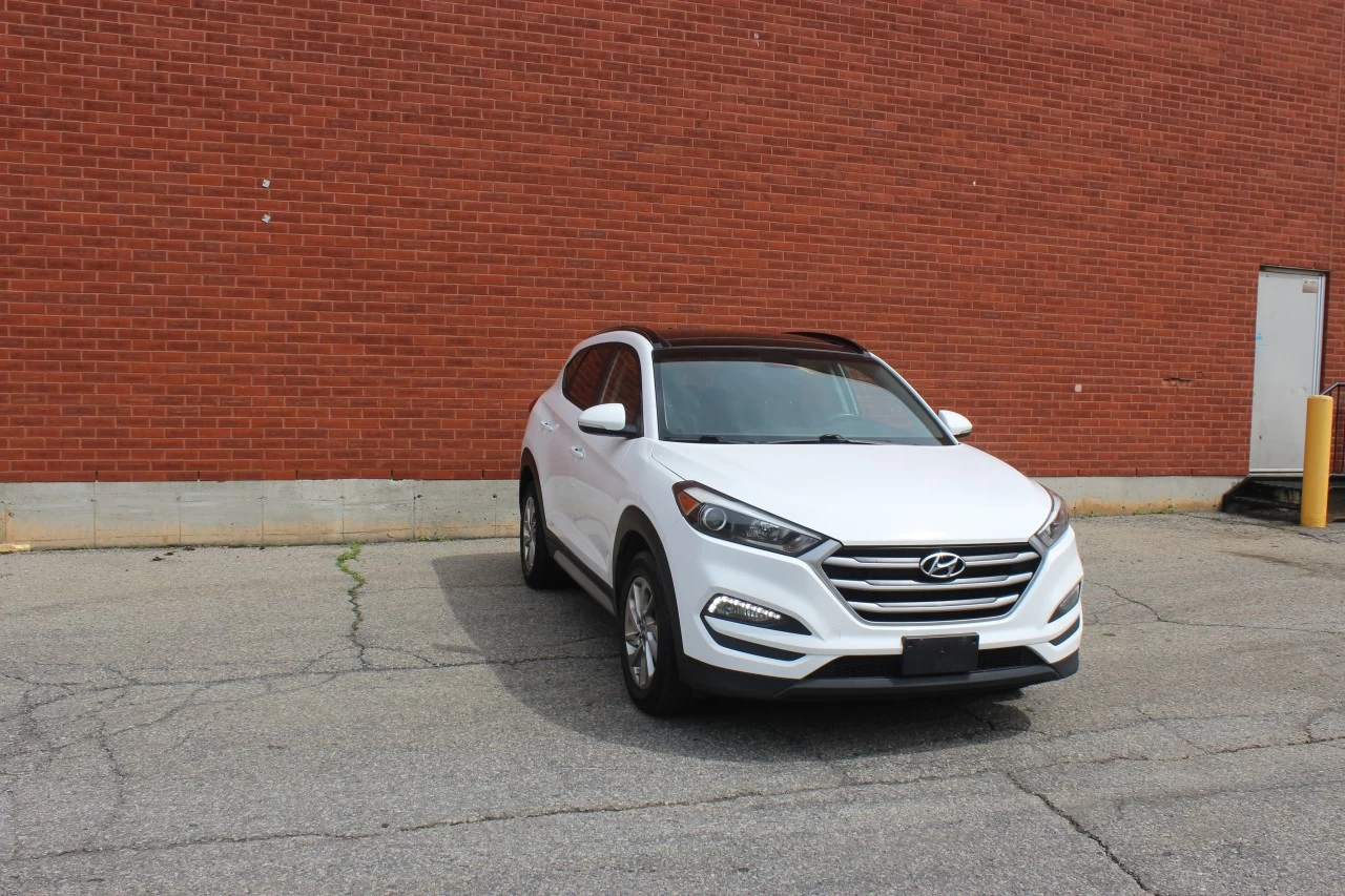 HYUNDAI Tucson — photo 3