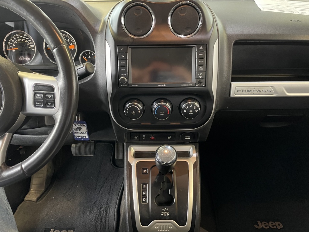 Jeep Compass Sport 2016 — photo 25
