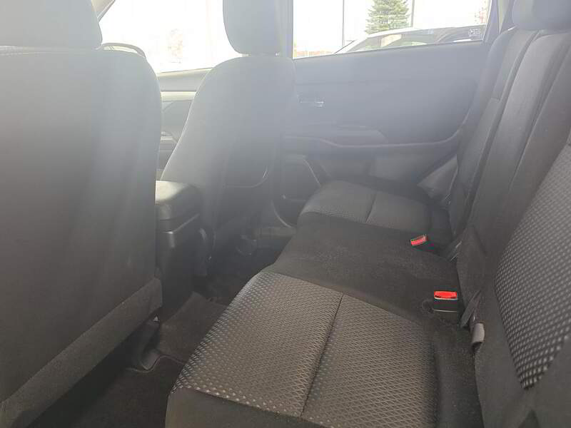 Mitsubishi Outlander 2016 ES / AUTO + BLUETOOTH + BAS KM +++ — photo 11