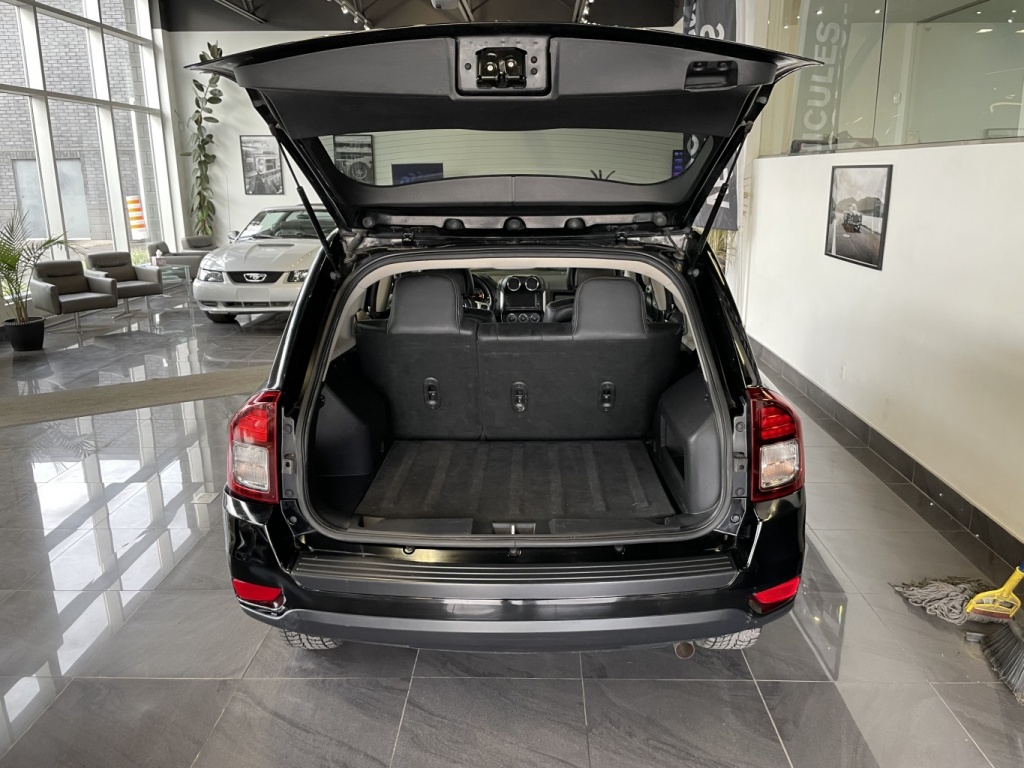 Jeep Compass Sport 2016 — photo 8