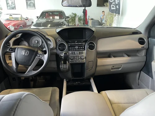 Honda Pilot LX 2013 — photo 14