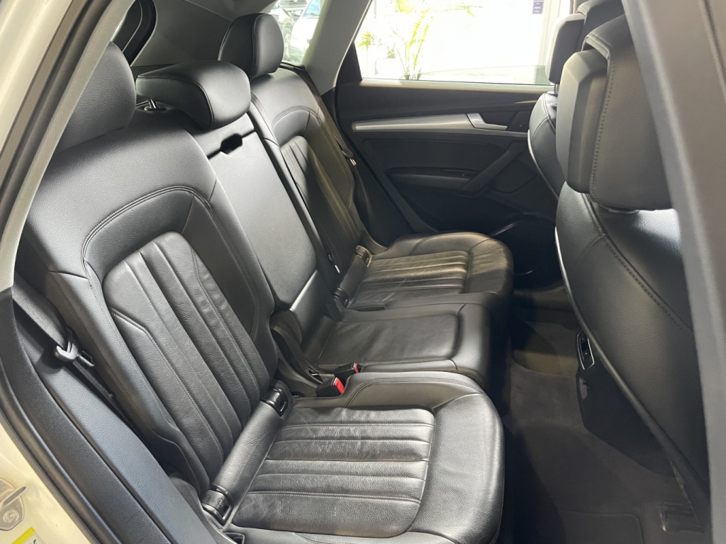 Audi Q5 Progressiv 2018 — photo 13