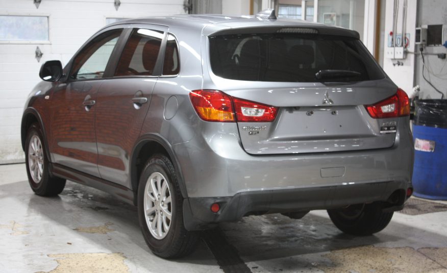 2017 MITSUBISHI RVR SE AWD — photo 4