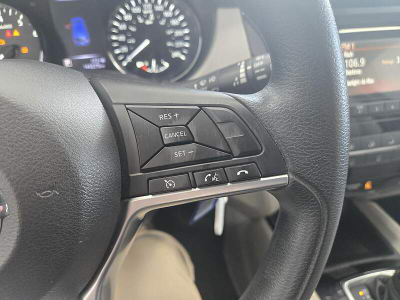 Nissan Qashqai 2018 S / AUTO + CAMERA + BLUETOOTH + BAS KM +++ — photo 20