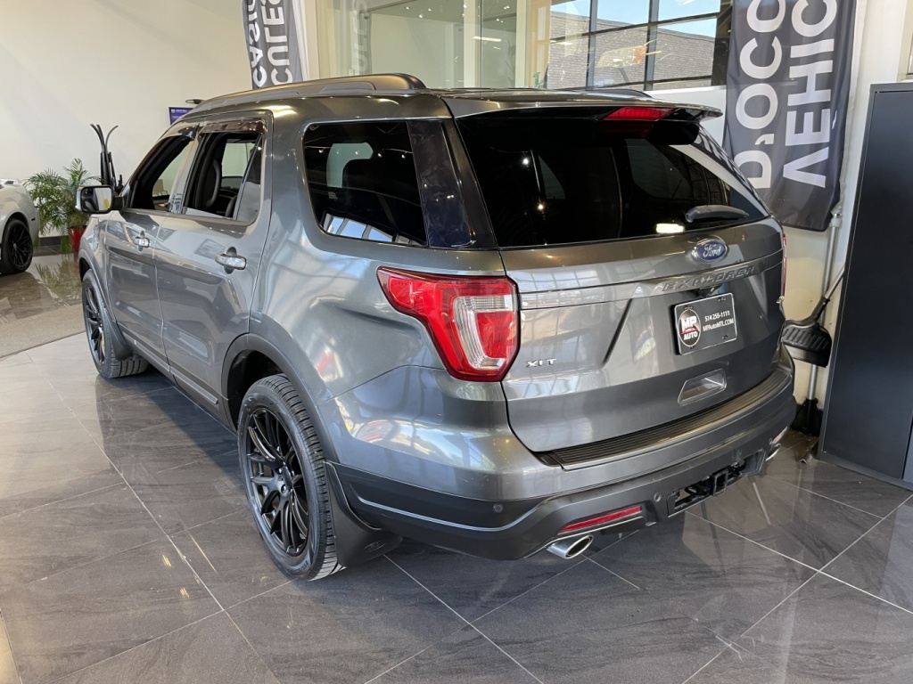 Ford Explorer XLT 2018 — photo 4