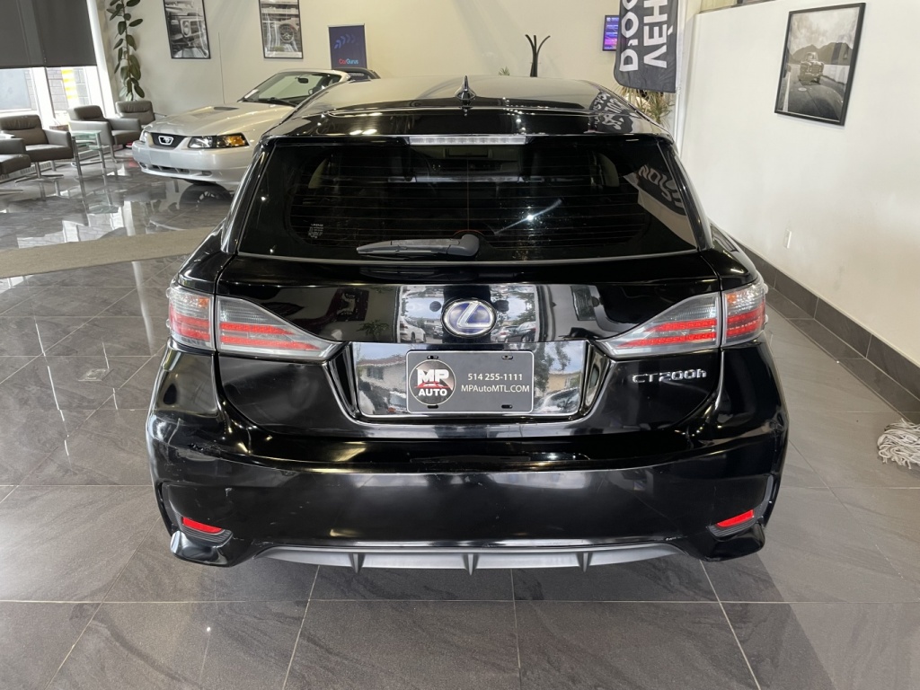 Lexus CT 200h  2014 — photo 5