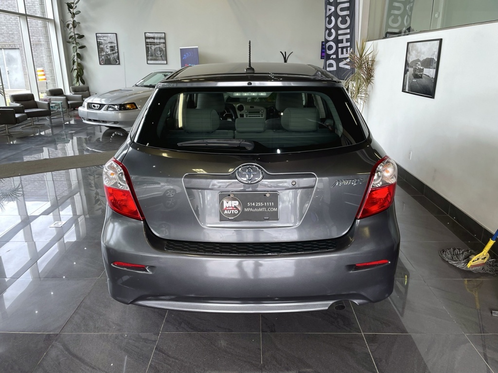 Toyota Matrix  2012 — photo 6