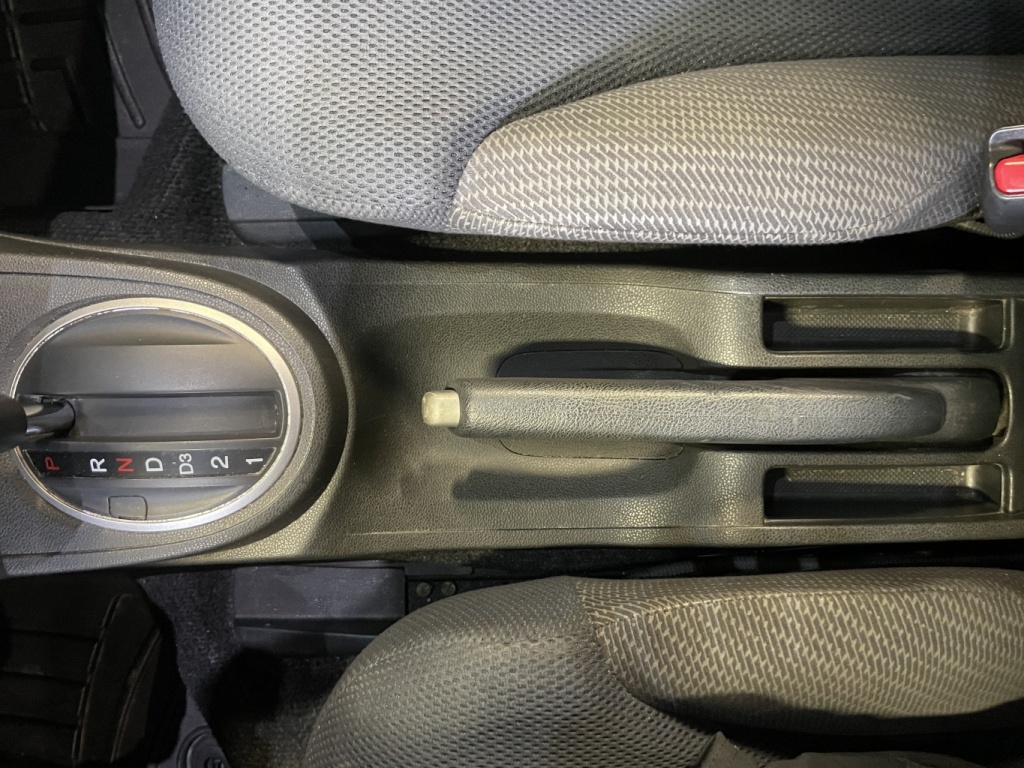 Honda Fit Sport 2012 — photo 28