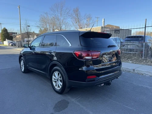 KIA Sorento LX 2019 — photo 9