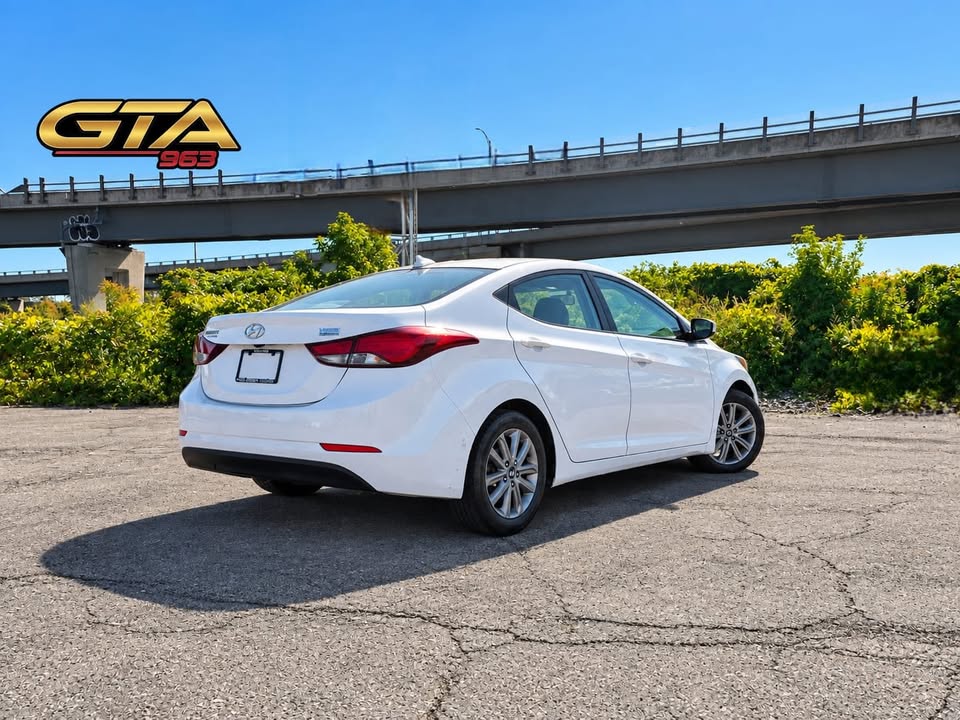 2016 Hyundai Elantra se sport — photo 6