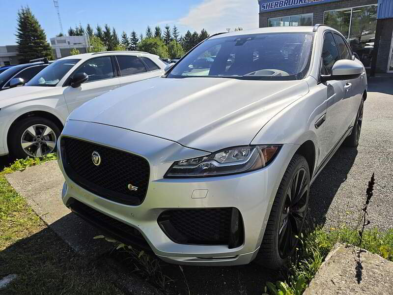 Jaguar F-PACE 2020 S / TOIT + GPS + CAMERA + CUIR + BLUETOOTH + BAS KM +++