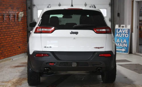 2017 JEEP CHEROKEE TRAILHAWK 4X4 — photo 5