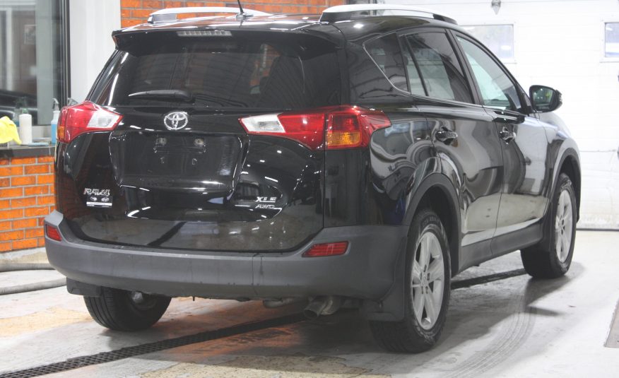 2013 TOYOTA RAV 4 XLE AWD — photo 6