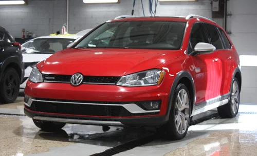2017 VOLKSWAGEN GOLF ALLTTRACK — photo 3