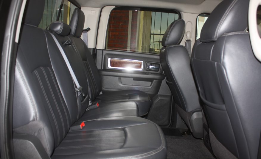 2012 RAM 1500 LARAMIE 4X4 — photo 7
