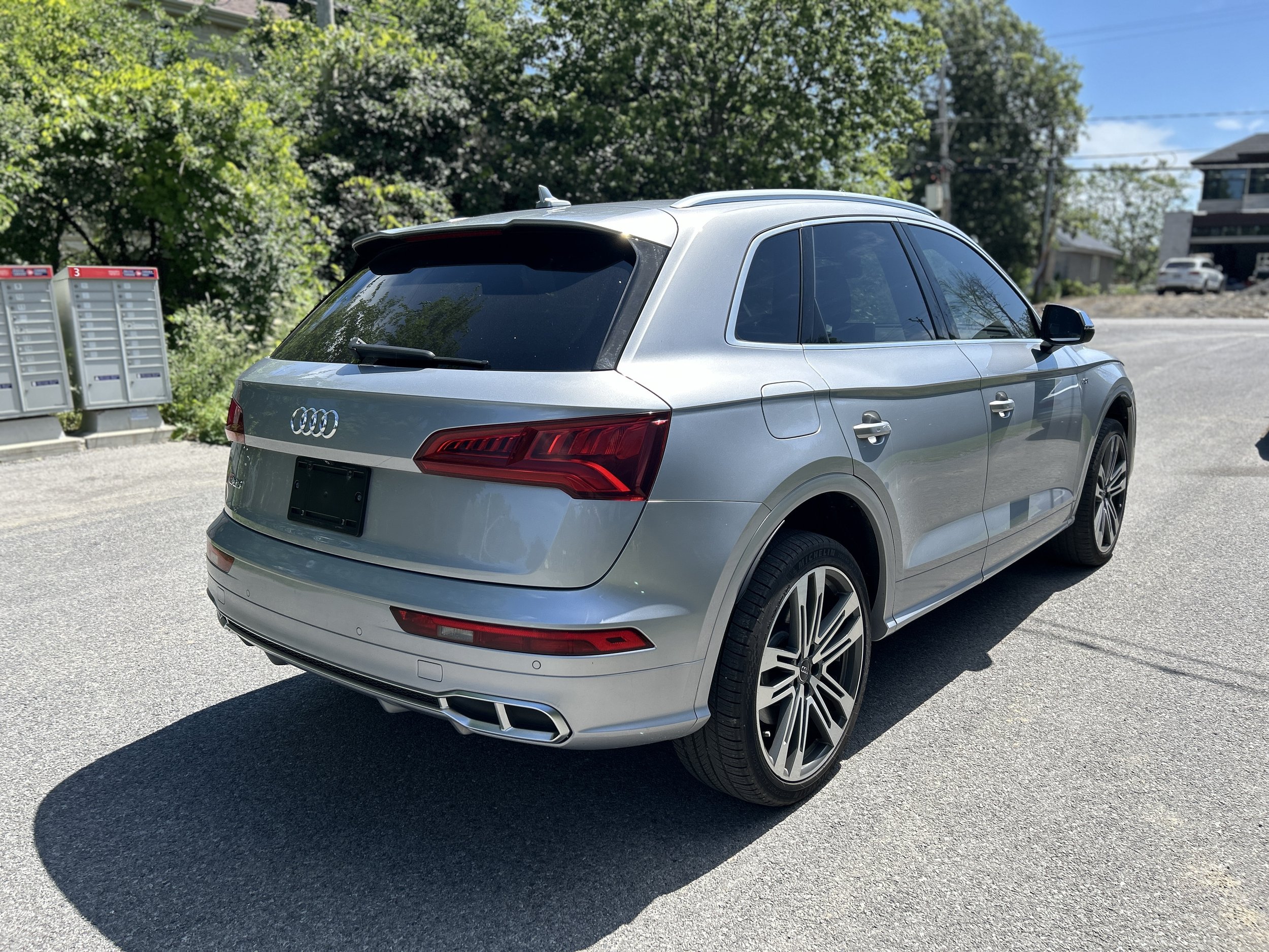 Audi SQ5 2018 — photo 5