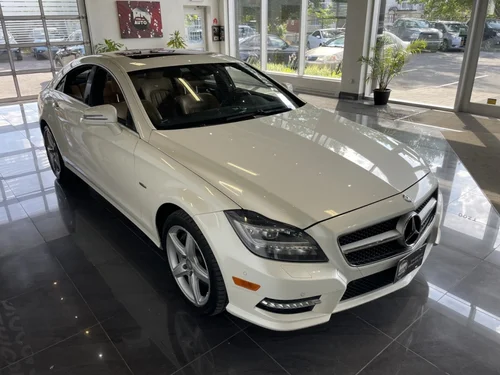 Mercedes-Benz CLS-Class CLS 550 2012 — photo 3