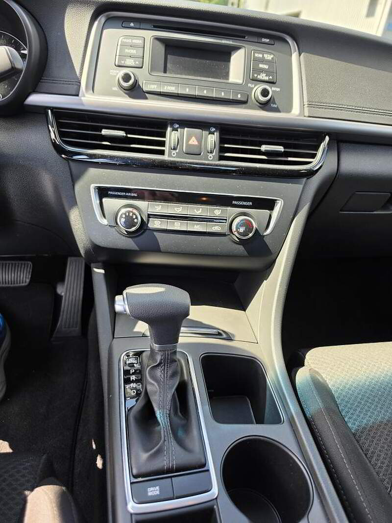 Kia Optima 2016 LX / AUTO + BLUETOOTH + BAS KM +++++ — photo 15