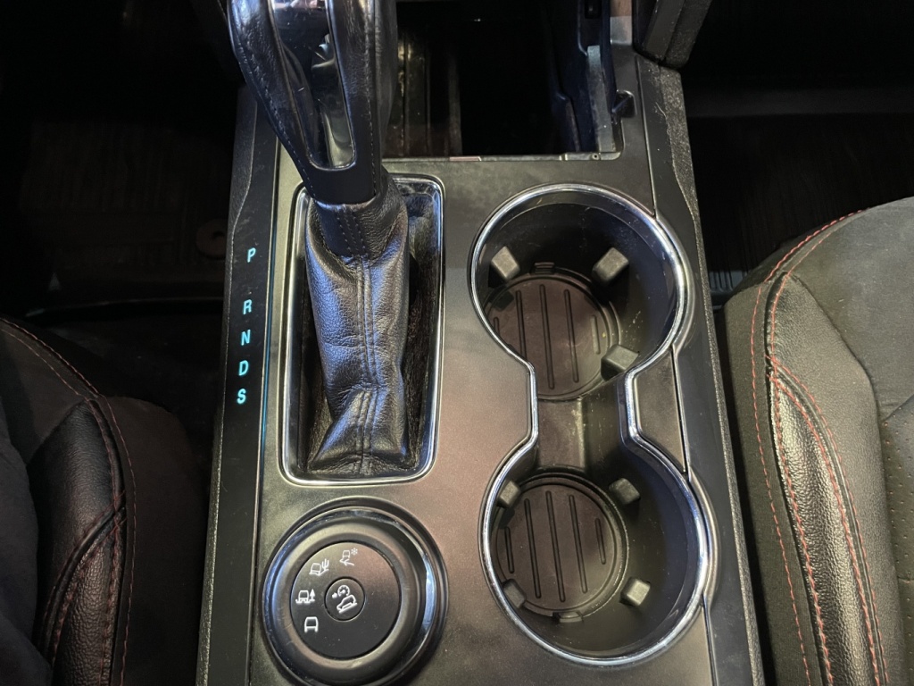 Ford Explorer XLT 2018 — photo 31