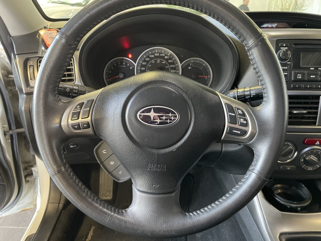 Subaru Impreza 2,5i avec Groupe Limited 2011 — photo 19