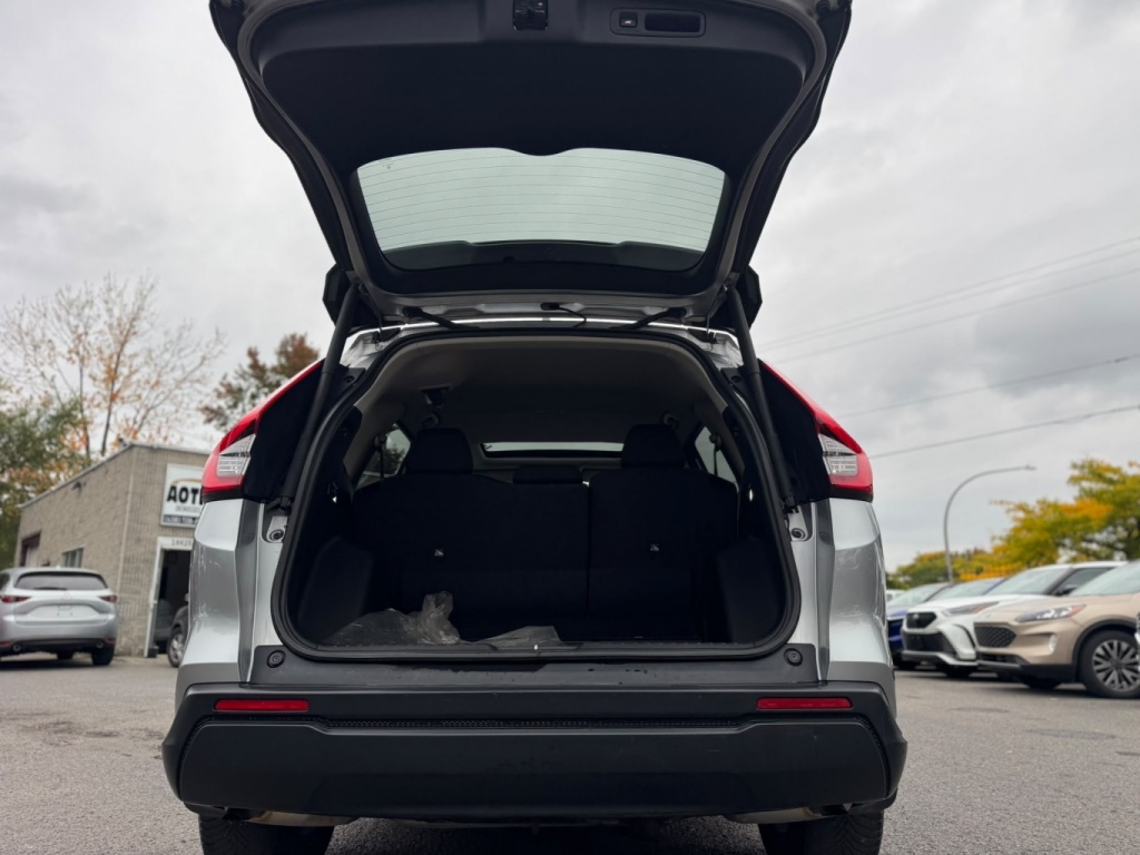 Honda CR-V Sport 2023 — photo 13