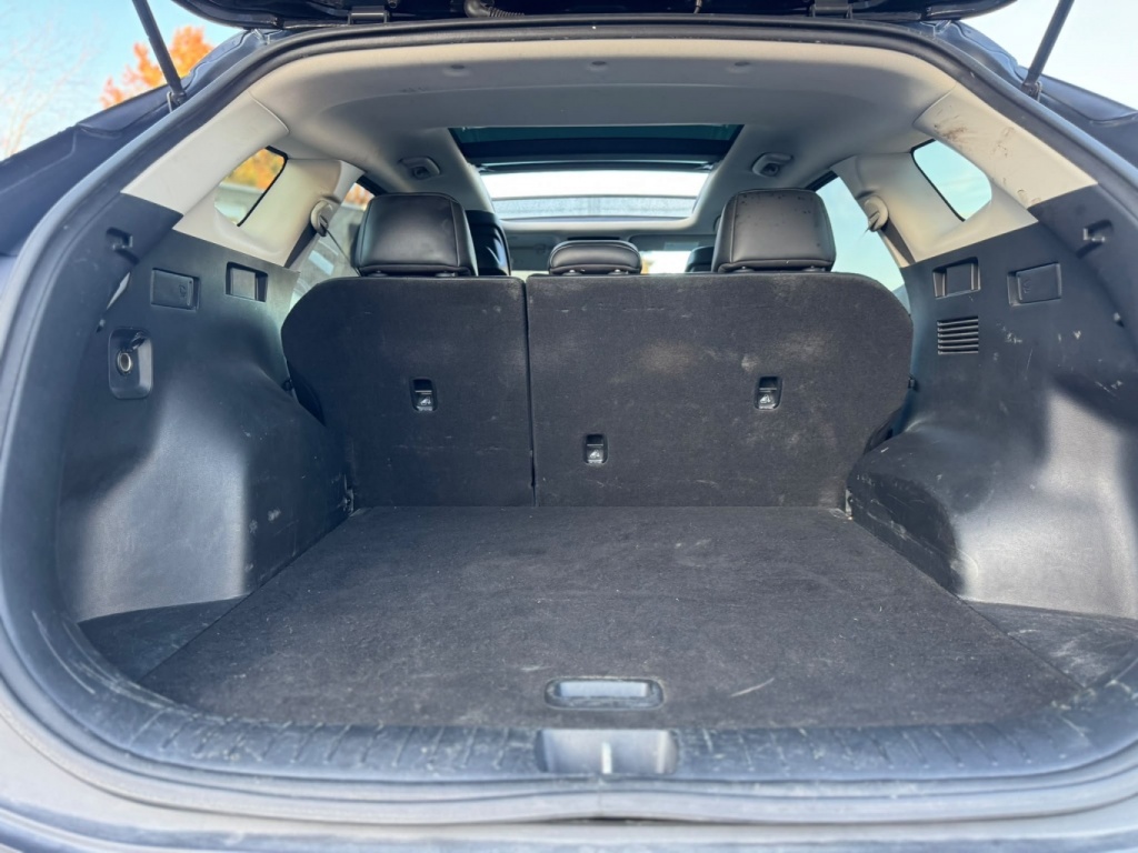KIA Sportage EX 2023 — photo 8