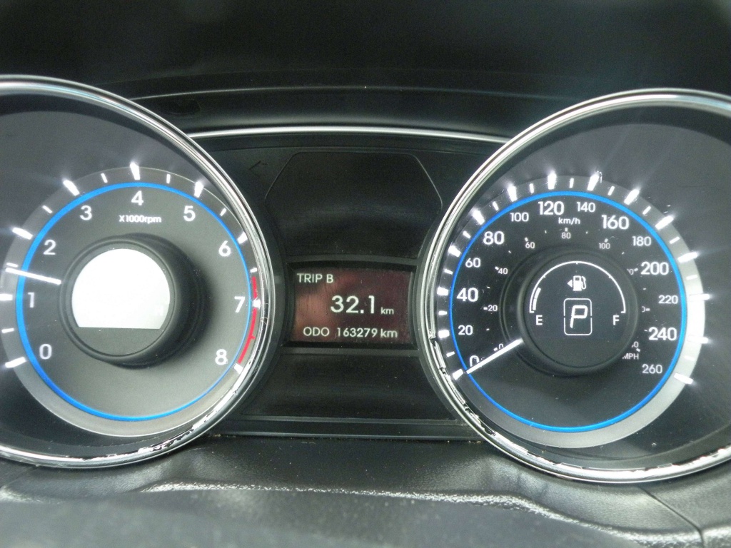 Hyundai Sonata GLS 2014 — photo 9