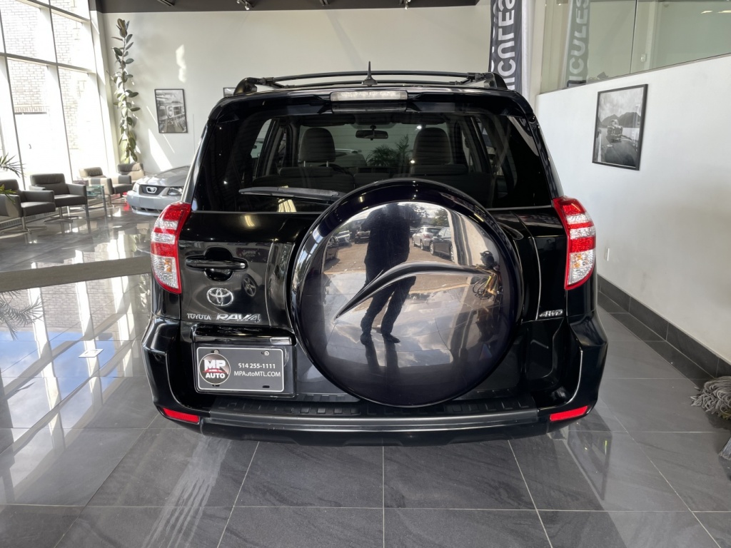 Toyota RAV4 De base 2010 — photo 6