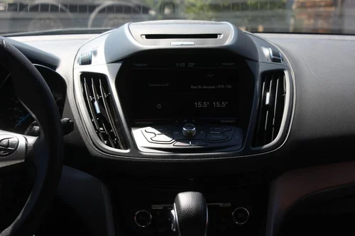 FORD Escape — photo 17