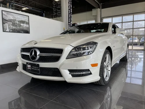 Mercedes-Benz CLS-Class CLS 550 2012 — photo 35